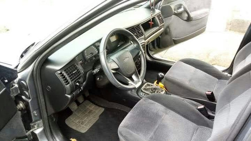 Imagem 3 de 8 de Chevrolet Vectra 2001 2.2 Gls 4p