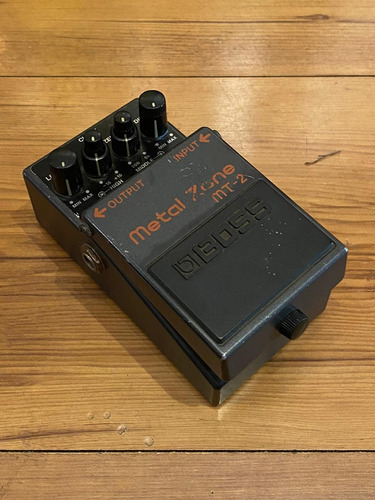 Pedal Boss Mt-2 Metal Zone - Usado