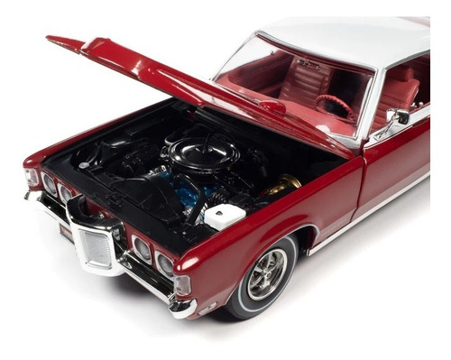 Pontiac Grand Prix 1969 Escala 1:18 Autoworld