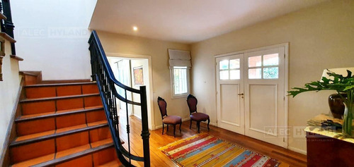 Imagen 6 de 30 de Casa 6 Ambientes En Venta - Las Lomas-beccar
