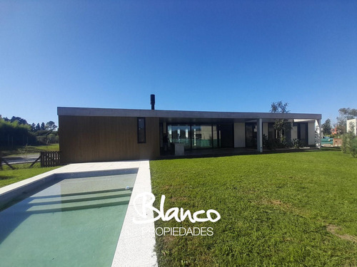 Casa  En Venta En Altos De Campo Grande, Pilar, G.b.a. Zona Norte