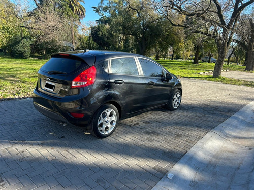 Ford Fiesta Kinetic 1.6 Design 120cv Titanium