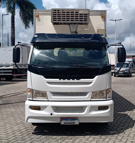 Imagem 6 de 15 de Iveco Vertis 90v16