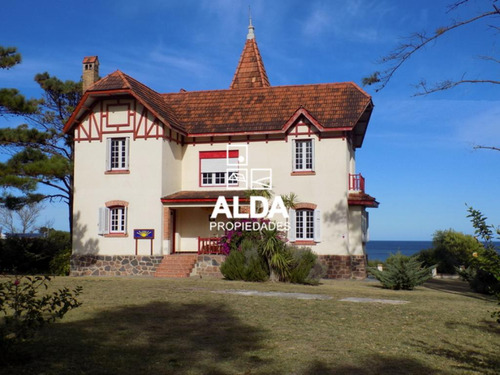 Casa Proa Al Mar Piriápolis 6 Dorms Venta Ca100521