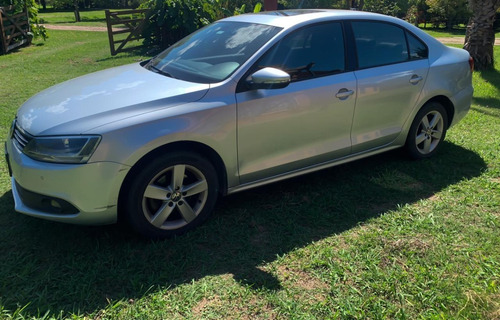 Volkswagen Vento 2013 Luxury 2.5 170hp