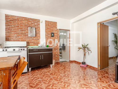 Casa Amueblada En Renta En El Centro De Ecatepec Todo Incluido, Alberca, Patio Y Excelente Ubicación, 94149