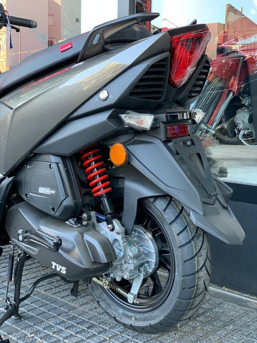 Imagen 20 de 20 de Scooter Tvs Ntorq 125 2023 Betacenter Financiacion Con Dni