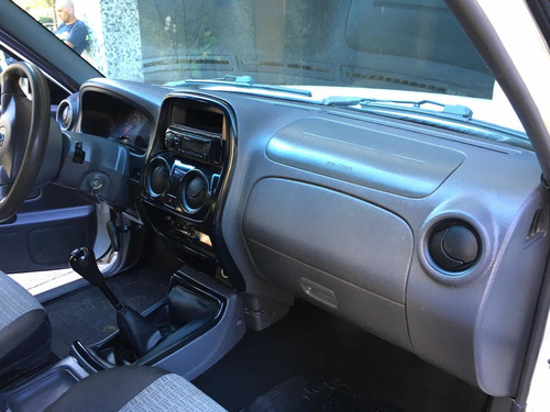 Nissan Frontier 2014 2.4 Xe Mt