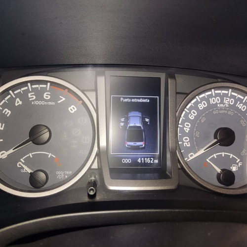 Imagen 12 de 12 de Toyota Tacoma