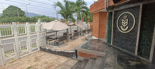 En Venta Exclusivo Fondo De Comercio Bodegon And Cafe En Tazajal Naguanagua Rcys