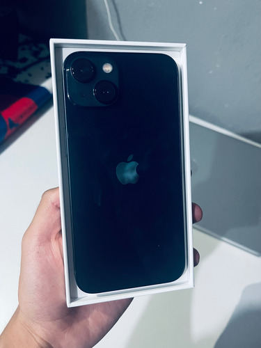 Apple iPhone 13 (128 Gb) - Negro (Usado)
