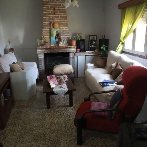 Imagen 3 de 18 de Hermoso Chalet 2 Dorm. Mas Apto. Sub-suelo 502 M2 De Terreno