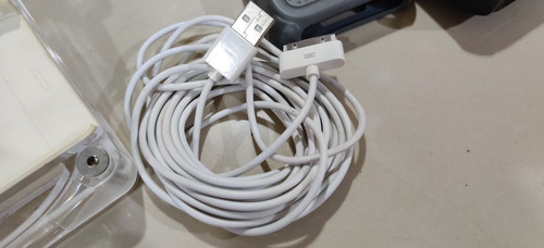 Kit Accesorios Forros Corneta Aircurve Griffin iPhone 4s (Usado)