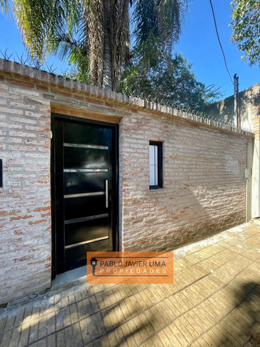 Departamento Tipo Casa 3 Amb En Caseros - Tres De Febrero