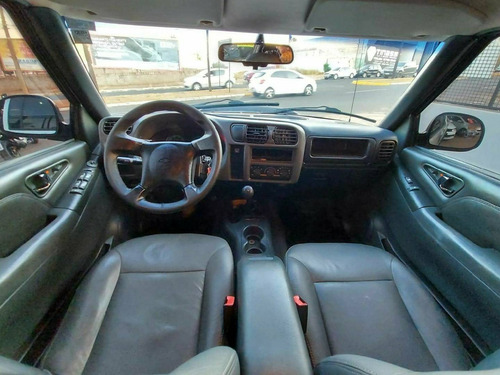 Imagem 7 de 12 de Chevrolet S10 2.4 Advantage 4x2 Cd 8v Flex 4p Manual