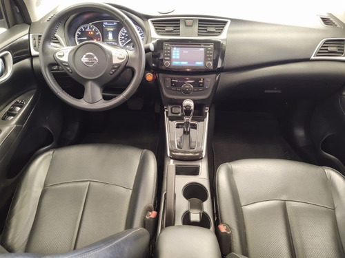 Imagen 13 de 15 de Nissan Sentra 2018 1.8 Exclusive At Cvt