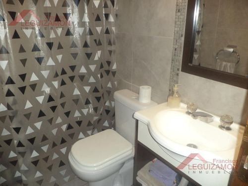 Imagen 16 de 20 de Chalet - 470m2 - De Categoria - Jardin Parquizado - Quincho - Piscina