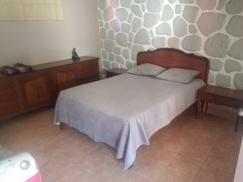 Rento Casa De Fin De Semana Lety Con Caldera De Gas En Cuern