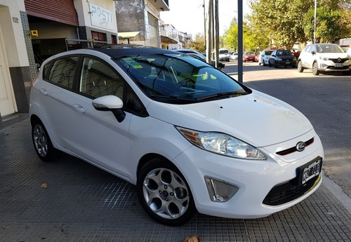 Ford Fiesta Kinetic Design 1.6 Design 120cv Titanium 2013