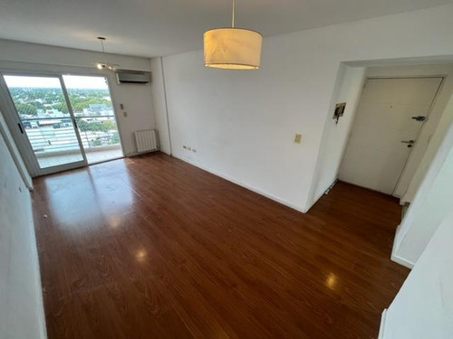 Departamento En Lomas De Zamora