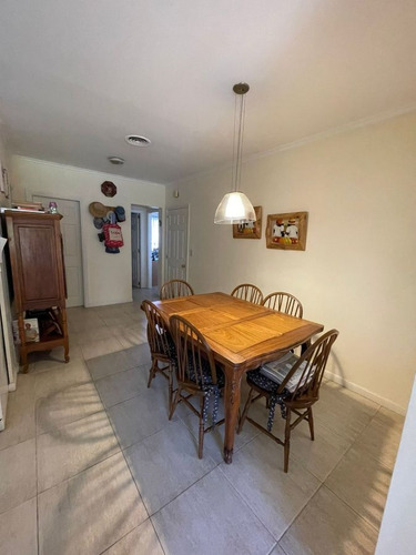 Imagen 5 de 30 de Casa En Venta De 4 Dormitorios C/ Cochera En Guillermo Enrique Hudson