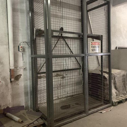 Depósito De 650 M2 Cubiertos Desarrollados S/ Doble Frente