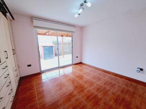 Venta Casa En Sindempart. (12334)