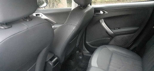 Imagen 6 de 13 de Peugeot 208 2016 1.6 Feline