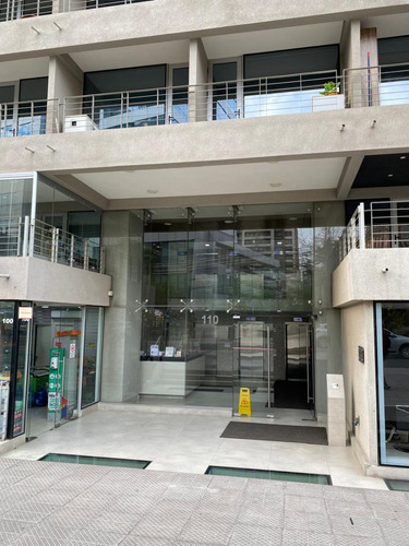 Oportunidad Venta Oficina Manuel Barros Borgoño Providencia