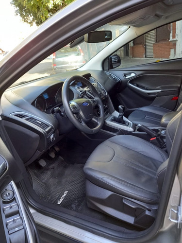 Ford Focus Se Plus 2.0 Mt 4p 2013 /bareinautos