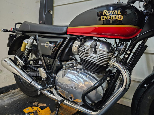Royal Enfield Interceptor 650 Sunset Strip