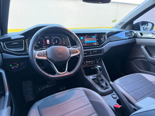 Volkswagen Nivus 1.0 200 TSI TOTAL FLEX HIGHLINE AUTOMÁTICO