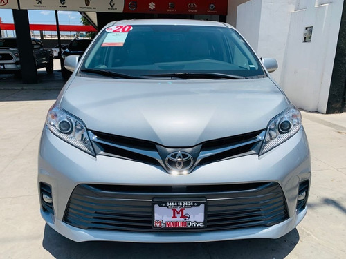 Imagen 2 de 12 de Toyota Sienna Modelo 2020