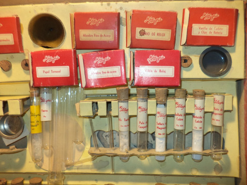 Antiguo (circa 1950) Juego De Química (Usado)