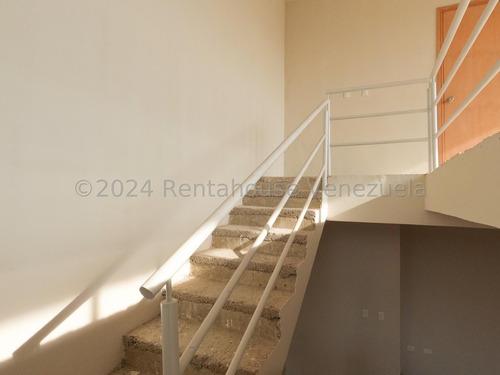 Milagros Inmuebles Apartamento Venta Barquisimeto Lara Triangulo Del Este Economica Residencial Economico Código Inmobiliaria Rent-a-house 24-24591