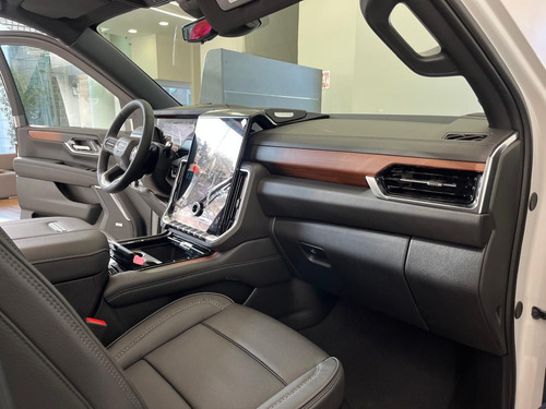 GMC Yukon 6.2 Suv Denali At