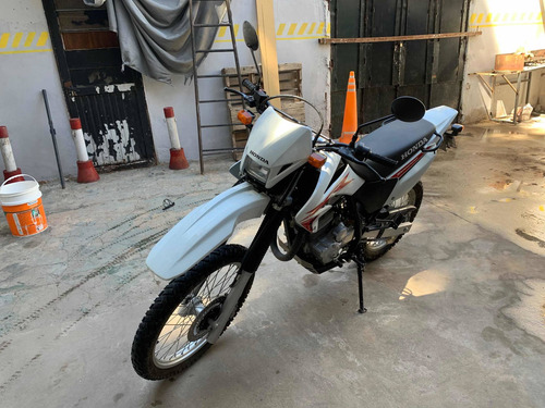 Honda Tornado