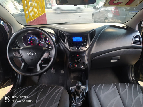 Imagem 9 de 14 de Hyundai Hb20 2013 1.0 Comfort Flex 5p