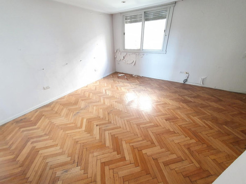 Imagen 7 de 30 de Dúplex En Edificio De Estilo Francés, Excelente Categoría
