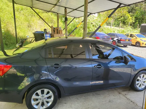 Kia Rio Ubex 1400 Cc Automático