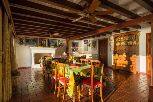 Casa, 5 Dormitorios, Punta Ballena, Venta Y Alquiler- Ref: 382
