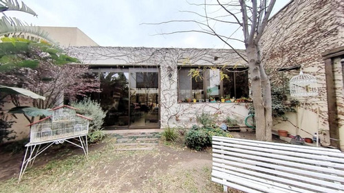 Casa En Venta 3 Dorm Jardin Claret