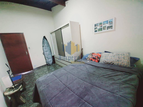 Imagem 11 de 14 de Casa Na Viela Do Parque Santo Antônio Jacareí Inteira Reformada 3 Dorm - 876
