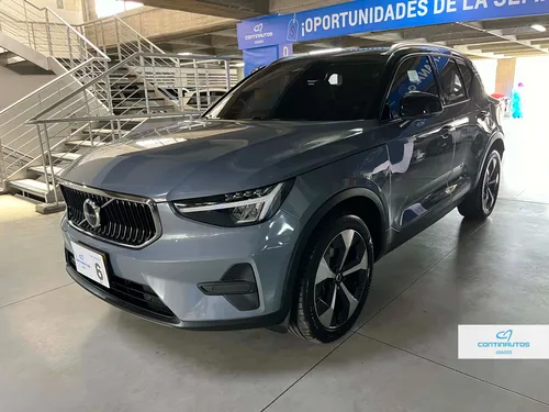Volvo XC40 2.0 Hibrid B4