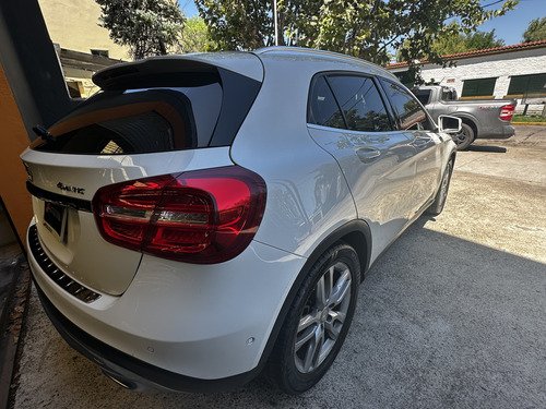Mercedes-Benz Clase GLA 1.6 Gla250 At Sport B.efficiency