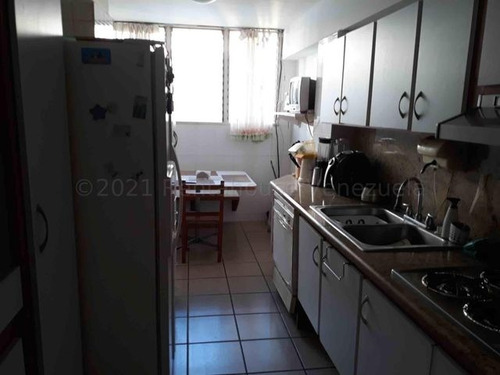 Imagen 2 de 14 de Mls#21-15313 Precio. 80.000$, Aptos Cumbres De Curumo, Profesional Inmobiliario Luis Enrique Mediavilla