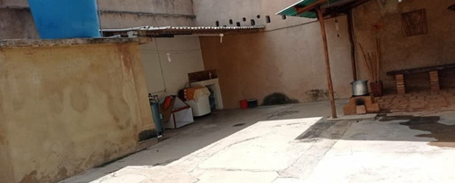 Casa Comercial En La Candelaria Cod. Indiccom-001