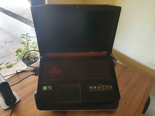 Imagen 2 de 4 de Laptop Gamer Acer Nitro 5