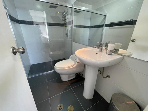 Bluebay , Playa Moreno, Apartamento De Playa .