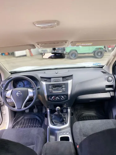 Pick Up Nissan A Gasolina
